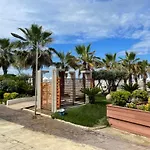 Tiara Beach Apartment